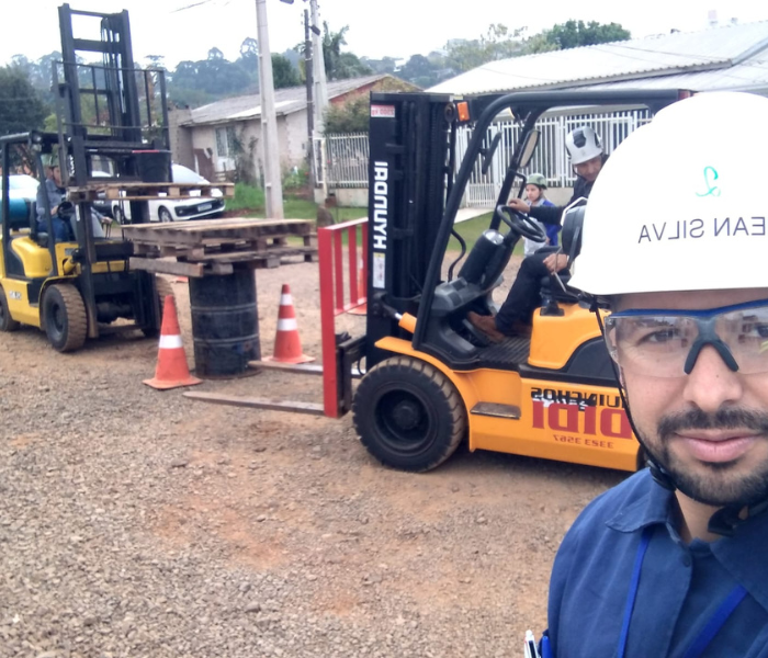 Treinamento de empilhadeira